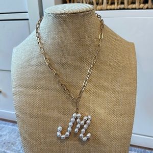 ❣️Pearl M Initial gold chain pearl pendant necklace